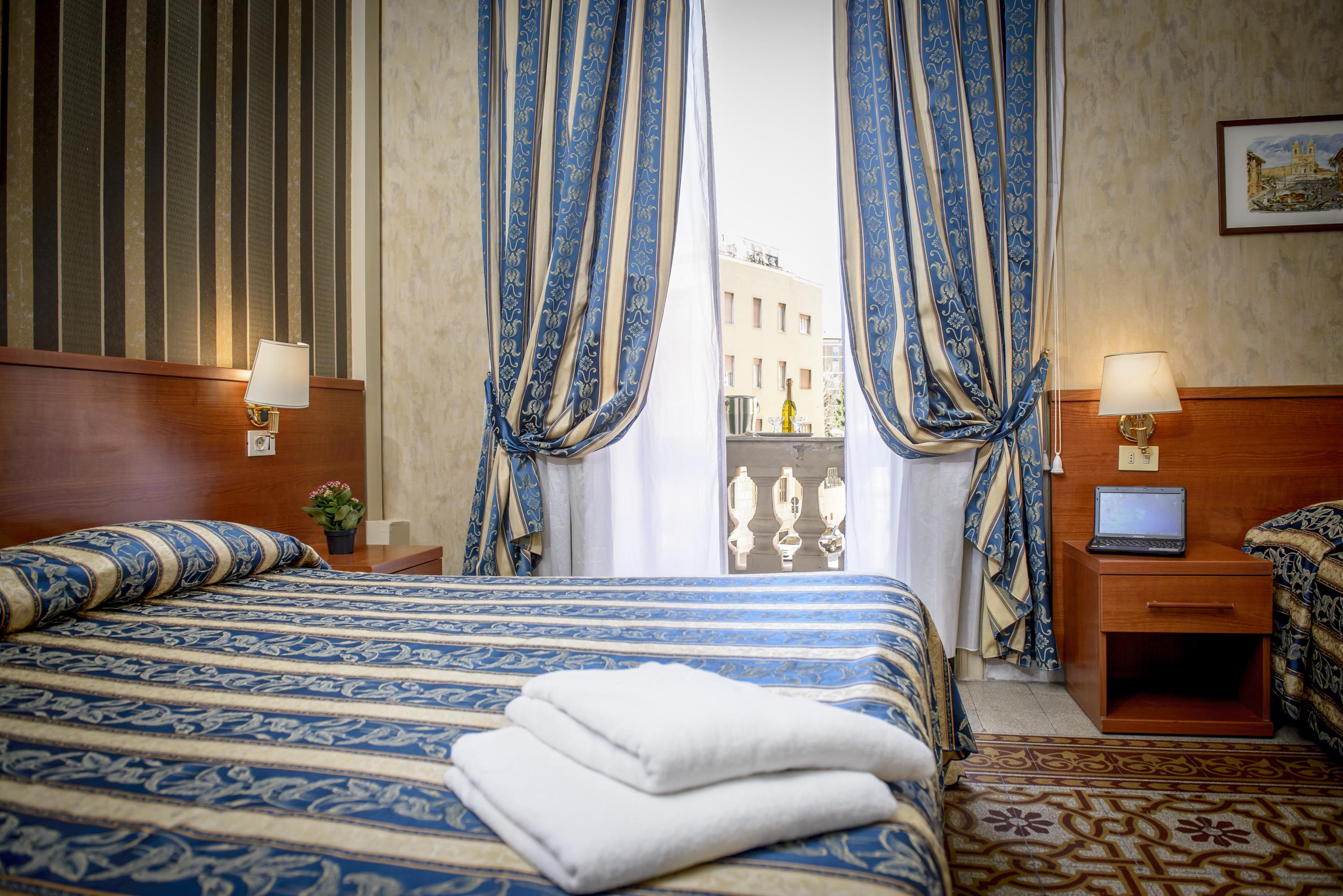Hotel Emmaus Roma Exterior foto