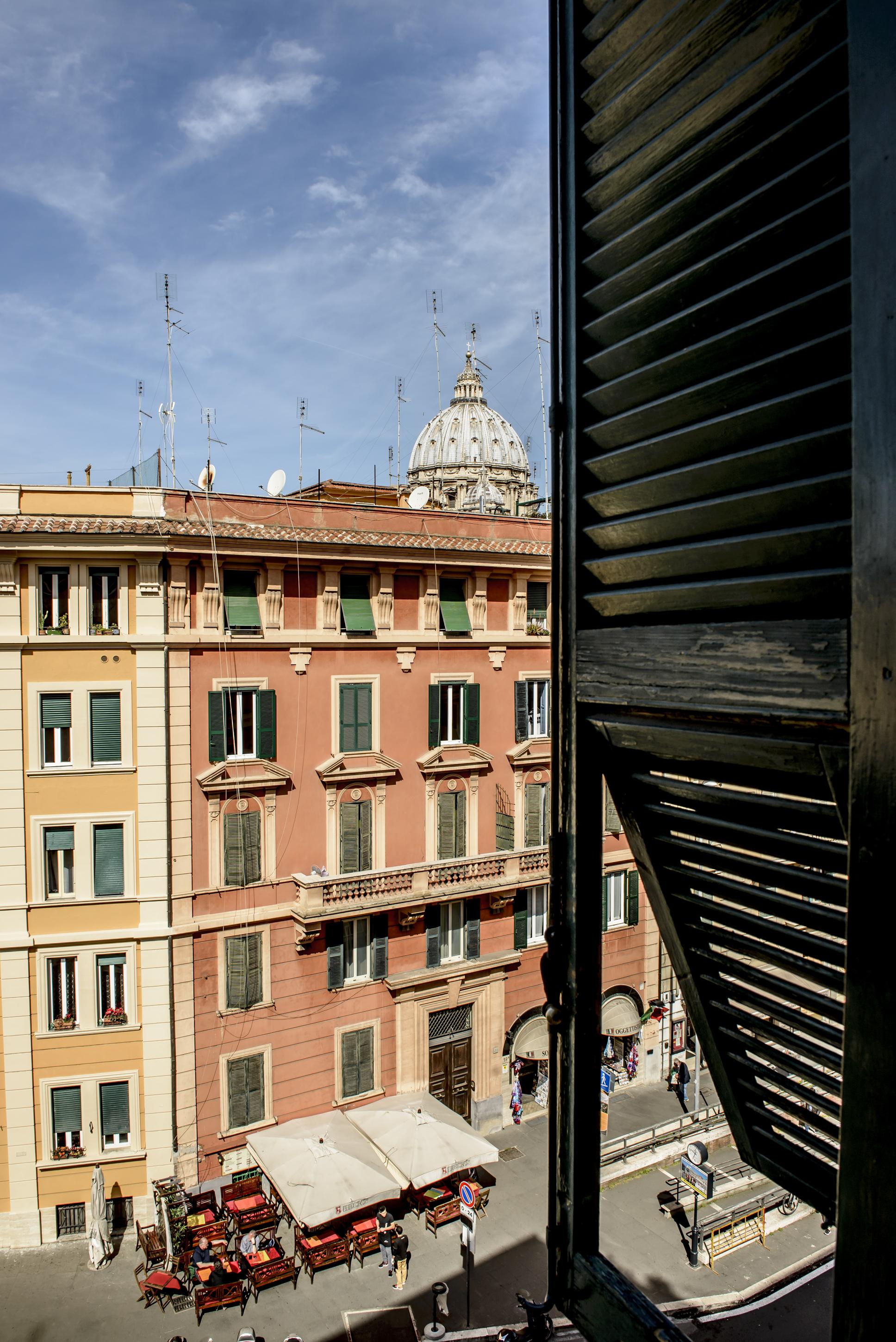 Hotel Emmaus Roma Exterior foto